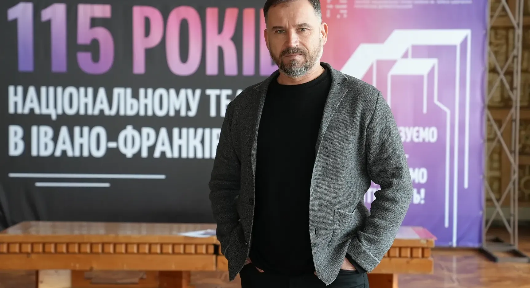 Президент присвоїв почесні звання акторам у Франківську