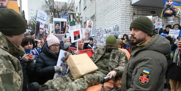 Повернені з полону українці виснажені і потребують лікування