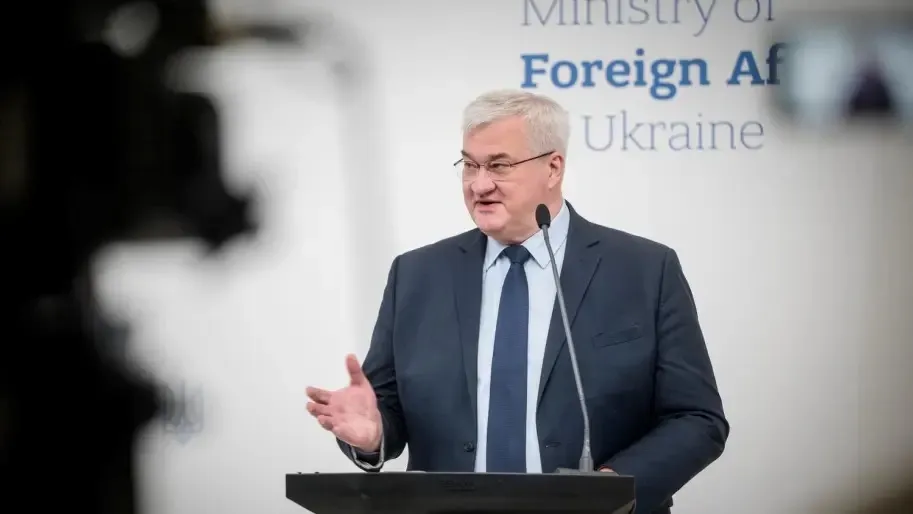 Сибига призвал не обострять отношения с Польшей из-за названия подразделения ССО