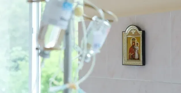 У Харкові дрон вибухнув поруч із чоловіком
