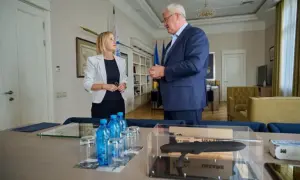 Фото: захисників України на передовій перевіряють на коронавірус