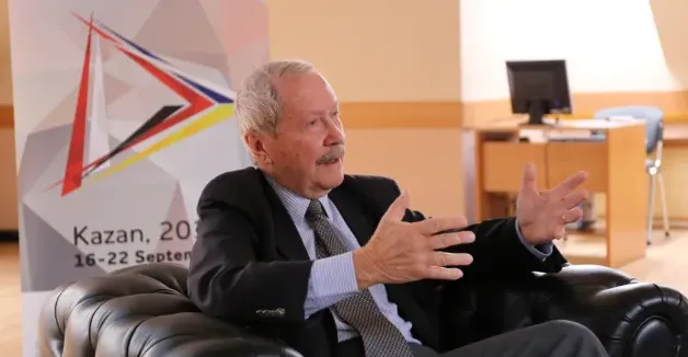 У Росії починають сумніватися у війні, заявив ексміністр Польщі