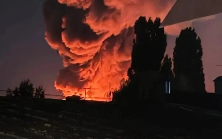 Video: Drones Struck the Wildberries Logistics Center in Kotovsk, Russia, Again