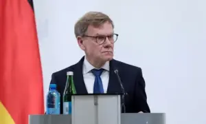 Партия Макрона потерпела фиаско на выборах во Франции