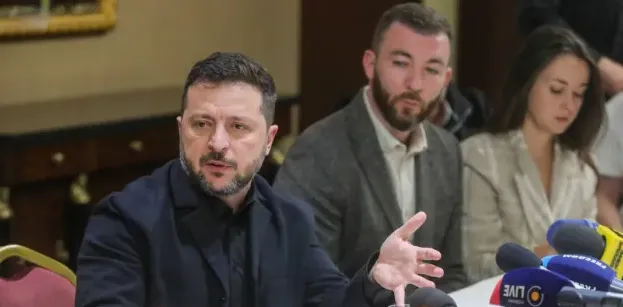 Украине ещё предстоит найти 4 миллиарда долларов — Зеленский