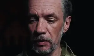 في روسيا، هاجمت طائرات مسيرة مصنعًا عسكريًّا في ضواحي موسكو، مما أدى إلى اندلاع حريق