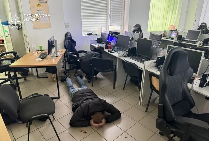 Up to 1,500 fraudulent call centers are operating in Ukraine—an investigation