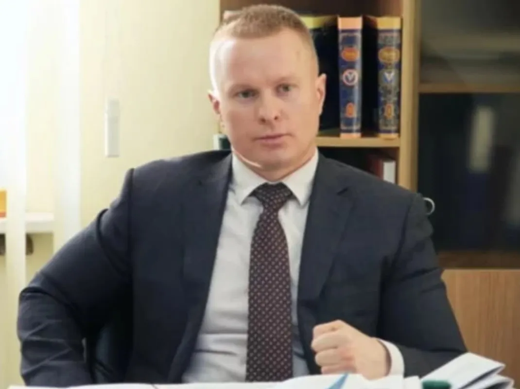 Антикорупціонери ініціювали моніторинг способу життя очільника Печенізької СВА Олександра Гусарова
