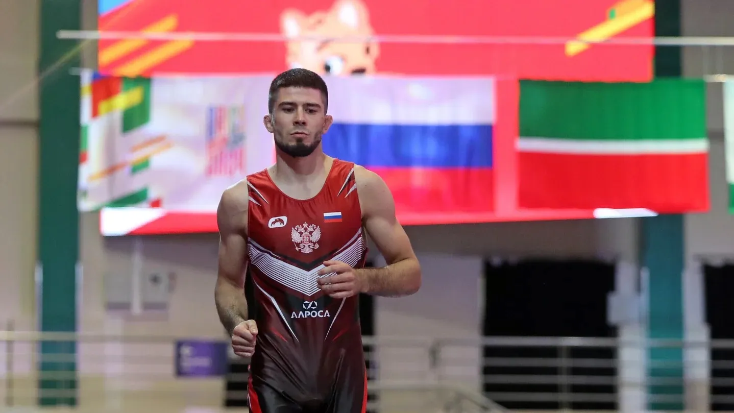 Срібний призер Чемпіонату Європи з боротьби незаконно відвідав окупований Крим