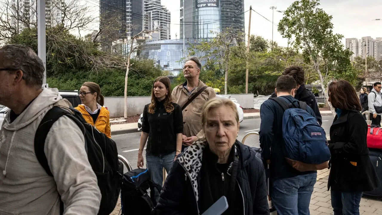 Американці майже не користуються автобусами для евакуації з Ізраїлю