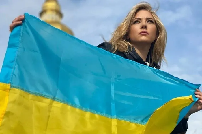 Hollywoodzka aktorka Catherine Winnick przyjechała na Ukrainę