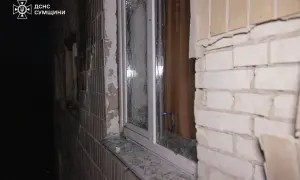 В Одесі на тлі атаки дронів пролунали вибухи, є влучання