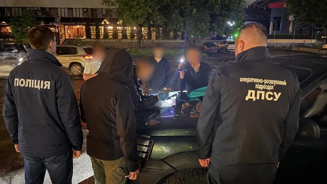 Прикордонники затримали організатора схеми переправлення чоловіків у Румунію