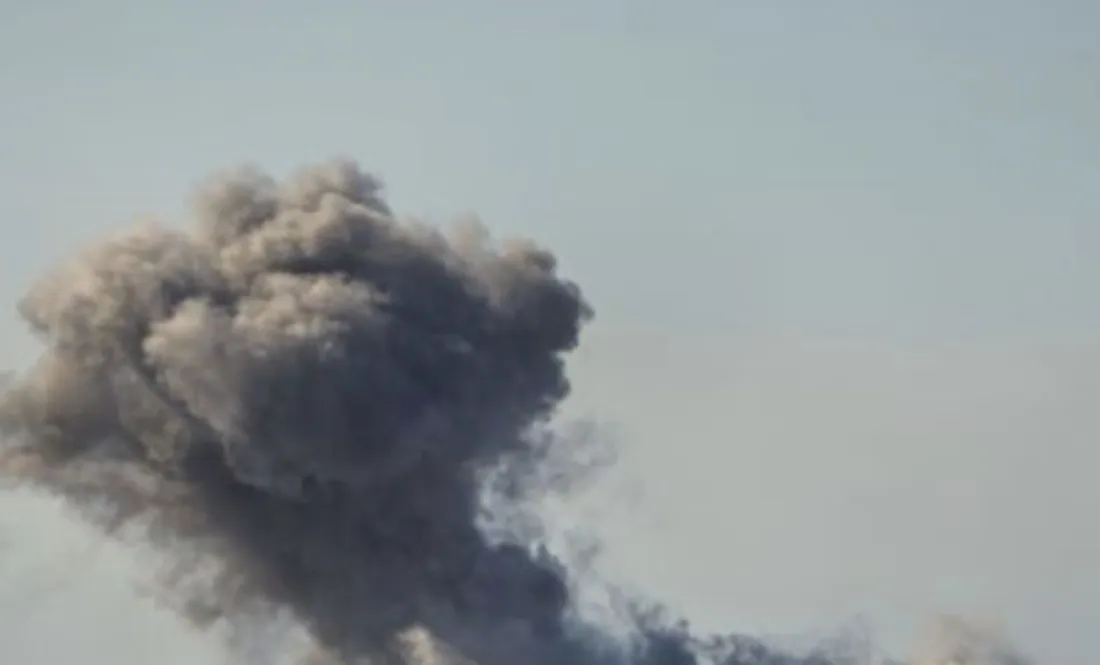 Фото: рф атакувала Чугуїв «Геранями», знищено склад Фото: рф атакувала Чугуїв «Геранями», знищено склад