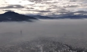 У французькому місті з’явився мурал з Макроном-«Гітлером»