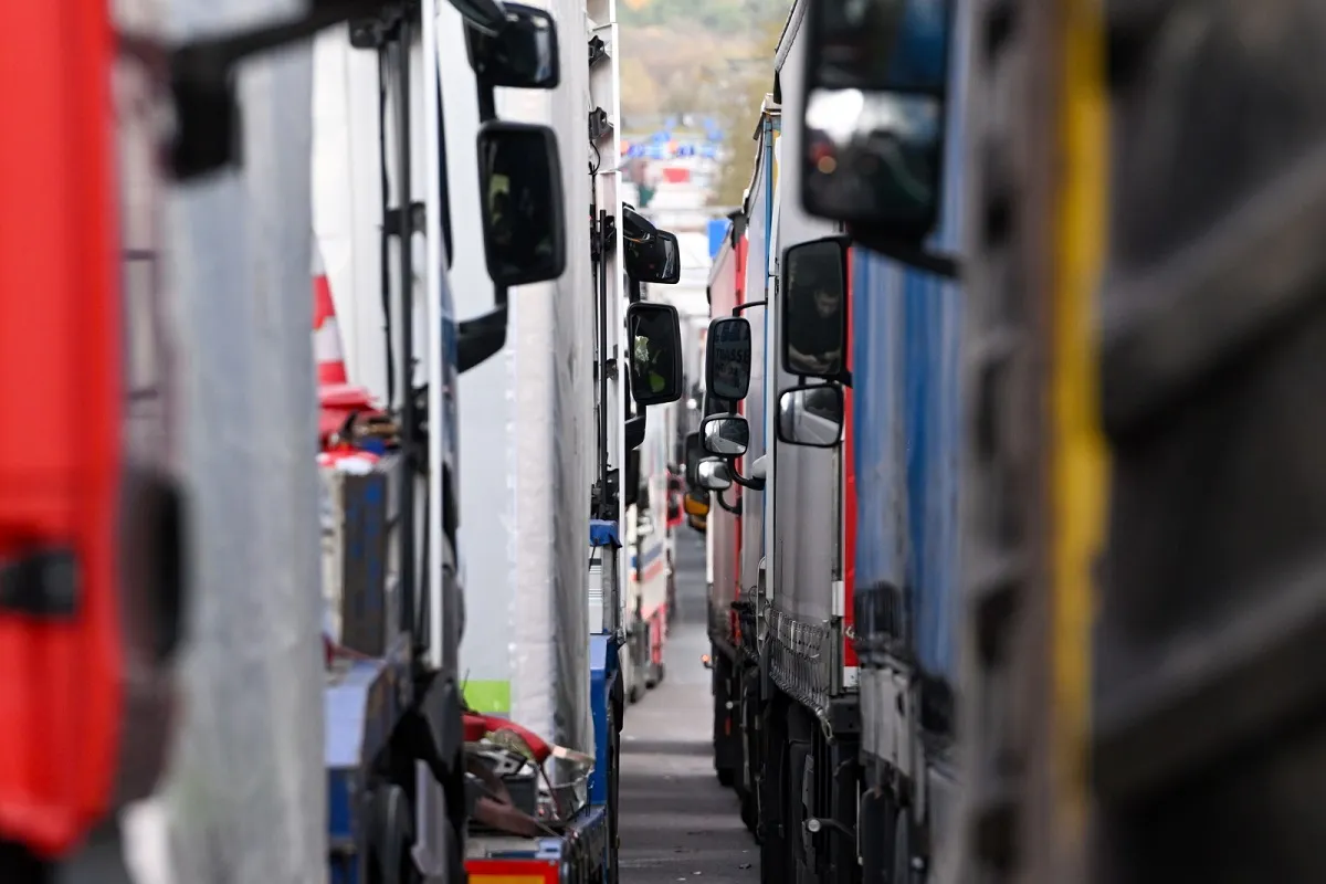 Литва проситиме Білорусь дозволити повернення 5 тисяч литовських вантажівок