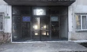 Опрос: украинцы выступают за присоединение к ЕС и прямой диалог с террористами