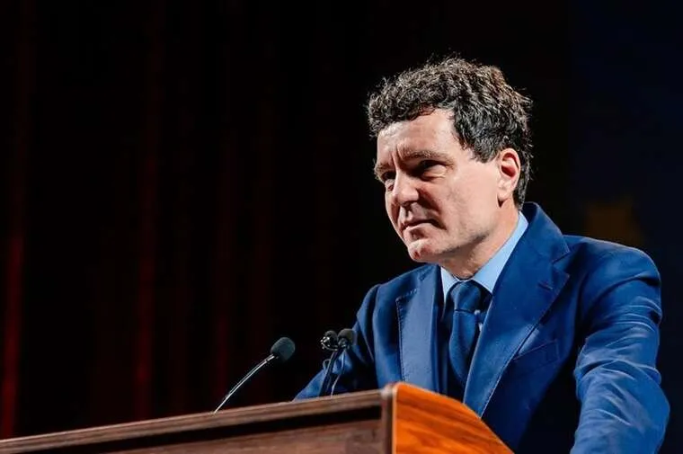 Президент Румунії призначив нових головних прокурорів попри критику суспільства