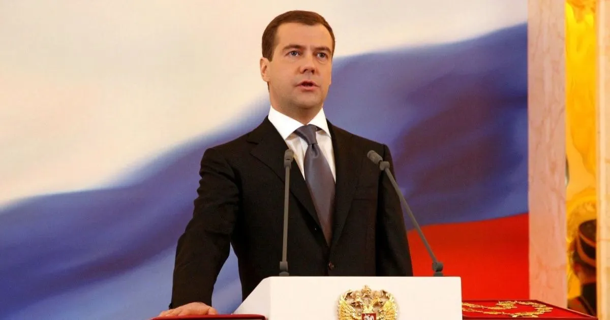 Медведєв заговорив про денацифікацію Німеччини