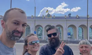 Фото: фигурант дел об убийстве Веремия и пытках на Майдане едет в тюрьму