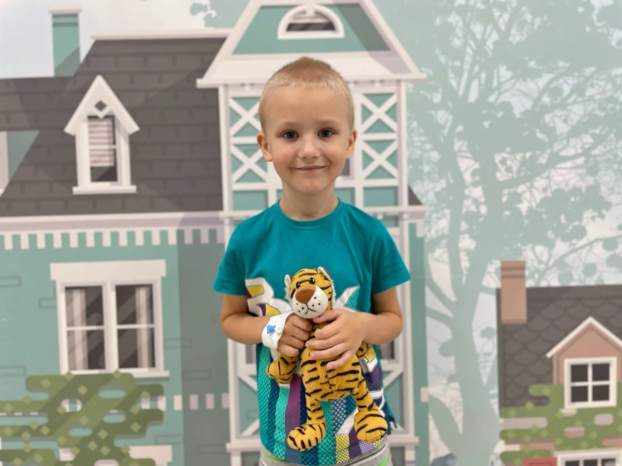 At a hospital in Lviv, a surgical robot saved an 8-year-old boy’s kidney