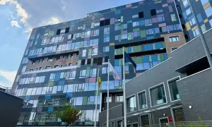Над станцией метро «Героев Днепра» откроют скандальный торговый центр