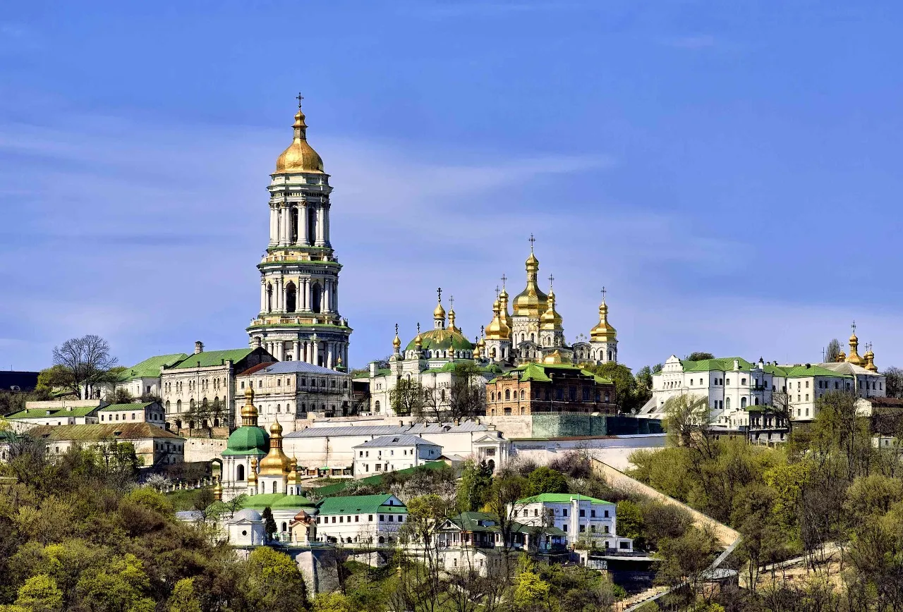 Греція планує долучитися до відновлення Києво-Печерської лаври