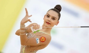 Після перемоги у фіналі Євро-2020. Захисник збірної Італії пив пиво і колу на пресконференції (відео)