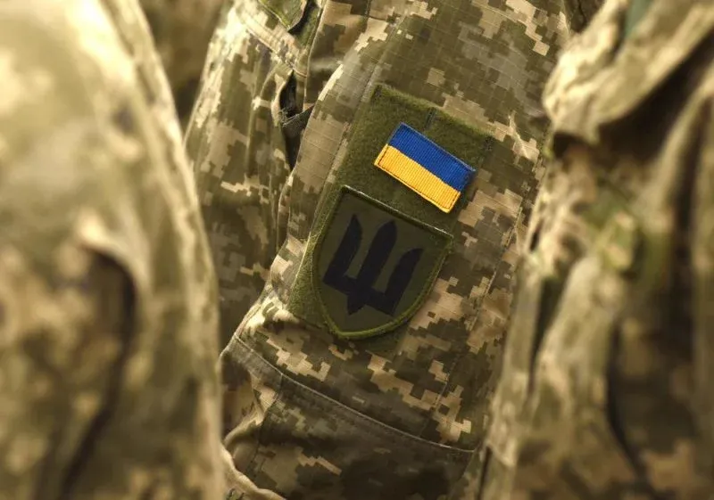 В Киеве военнослужащий в состоянии алкогольного опьянения угрожал взорвать дом и покончить с собой