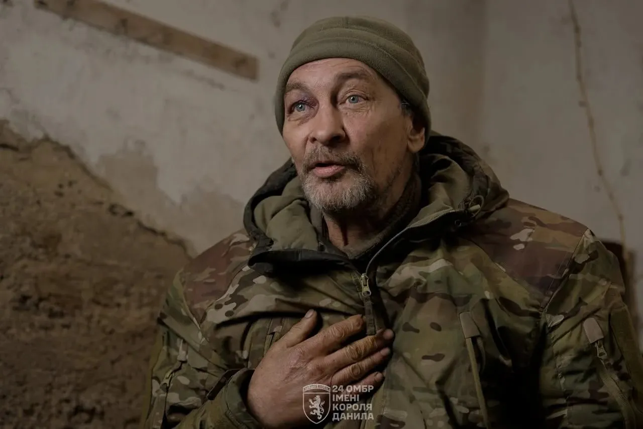 Three Ukrainians who were fighting for Russia were taken prisoner in Chasovoy Yar