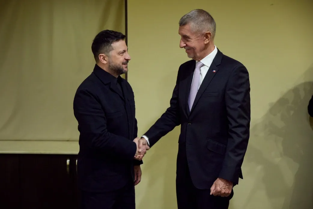 Зеленський вперше зустрівся з прем'єром Чехії Бабішем