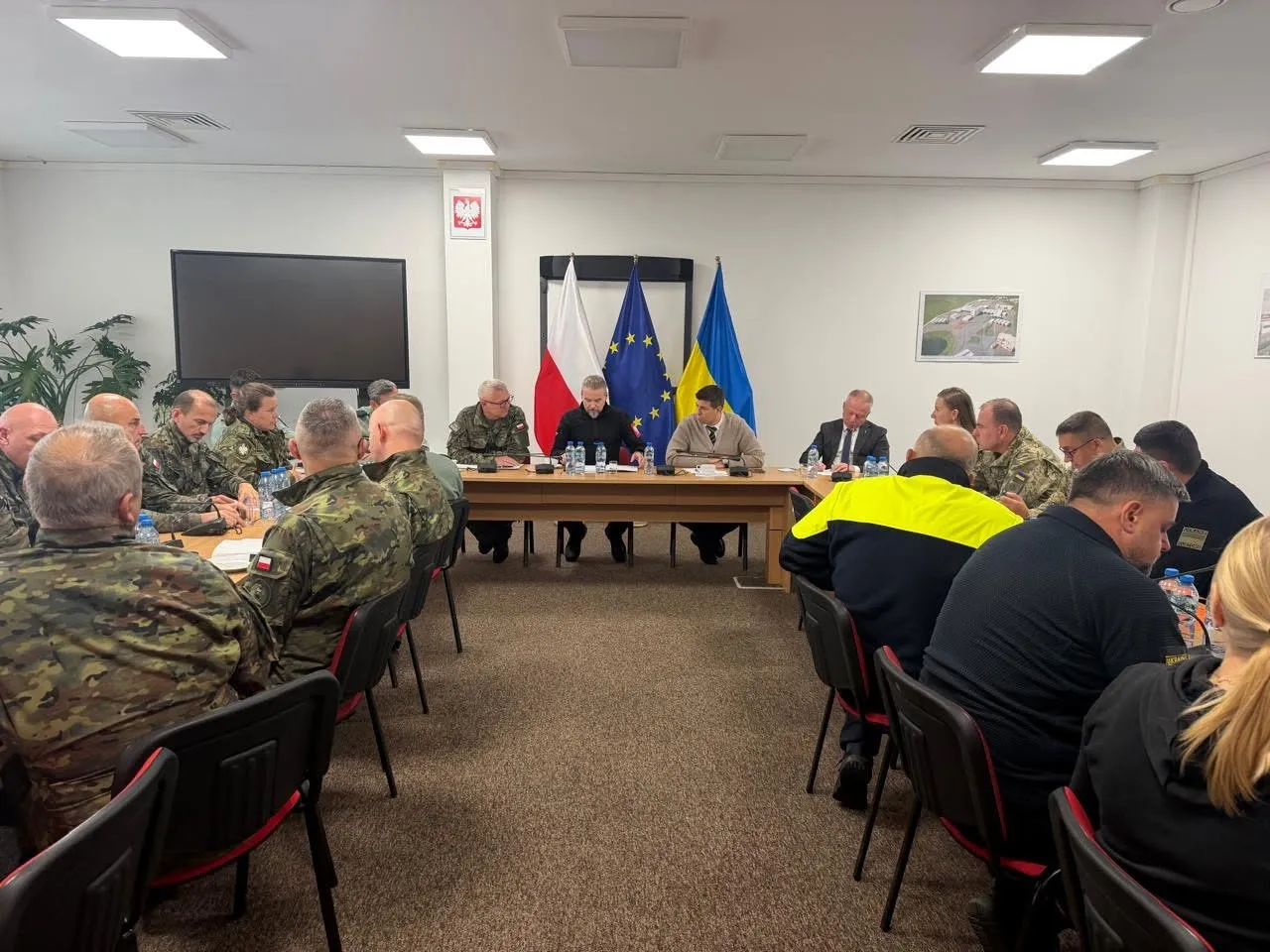 Польша не поддержала предложение Украины о контроле на границе