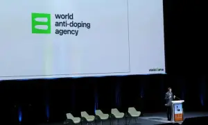 Фото: Білий дім випустив монету на честь захисників Зміїного