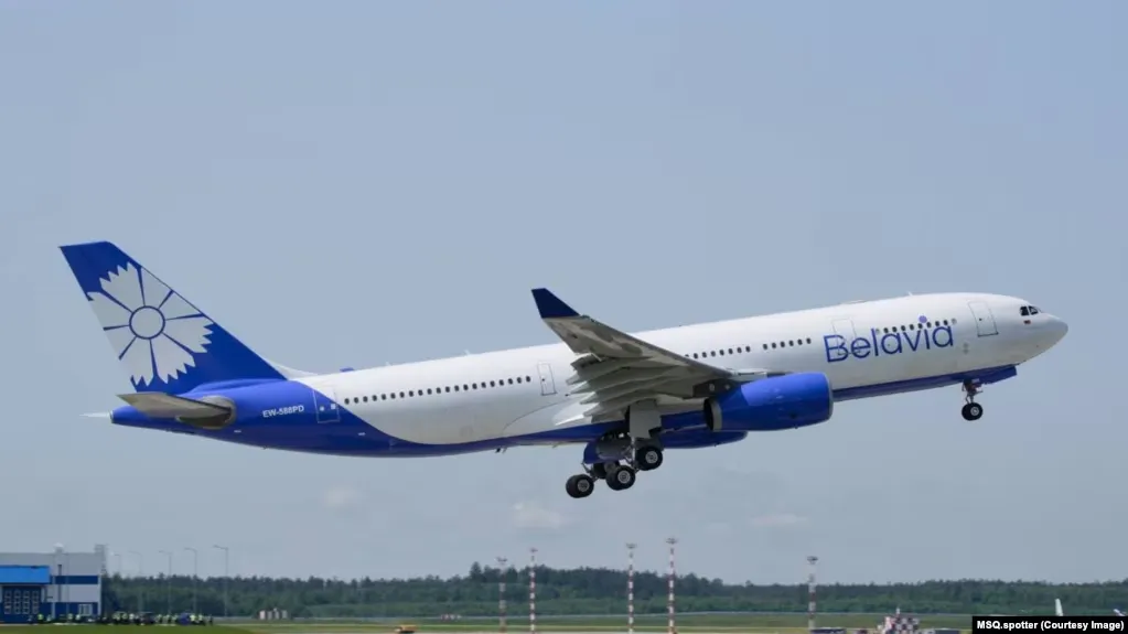 Despite the sanctions, Belavia received its third Boeing via The Gambia