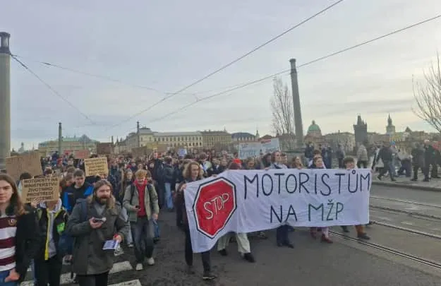 У Чехії страйкують проти майбутнього міністра довкілля, який не вірить у глобальне потепління