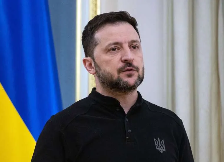 Україна поверне на батьківщину похованих за кордоном українських героїв, — Зеленський