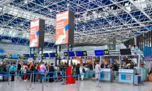 Москву атакують дрони: у столиці рф закрили аеропорти
