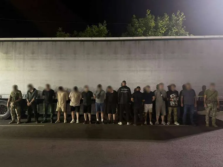 Ten men were found in the cargo compartment at the border with Moldova