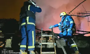 Видео: РФ атаковала стоянку грузовиков и таможенный терминал в Ковеле на Волыни
