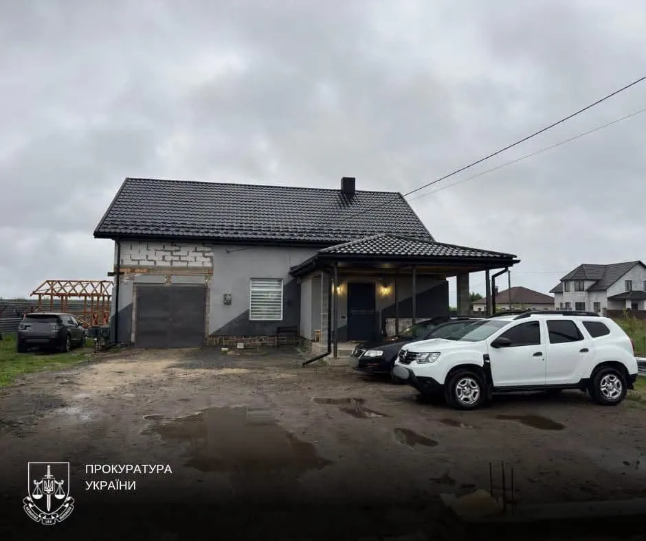 В Ровенской области полковника обвиняют в использовании подчинённых для ремонта дома тещи
