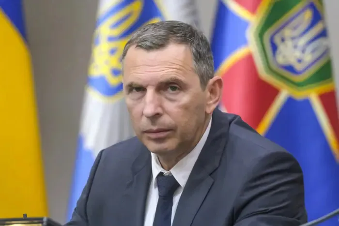 Бывший помощник президента Сергей Шефир переоформил большинство активов на имя своей жены после дела о «конвертах»