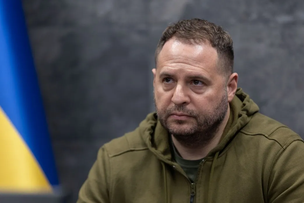 Поліція викрила шахраїв, які видавали себе за «брата Єрмака» та просили гроші за посаду в ОП