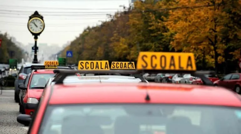 У Румунії викрили схему з іспитами на водійські права