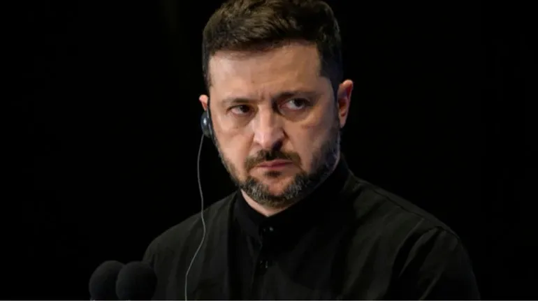 Зеленський розповів, як Україна збирає сотні ракет по крихтах