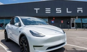 У Харкові чоловік з ножем напав на поліцейського та працівників ТЦК