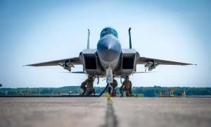 У Франції розпустили парламент