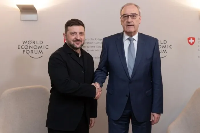 Зеленский обсудил с президентом Швейцарии помощь Украине