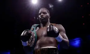 Британський боксер Околі провалив тест перед поєдинком з Йокою