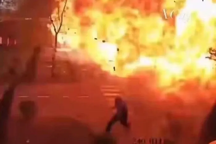 Video: A man managed to escape a second before a drone struck a kindergarten in the Kyiv region
