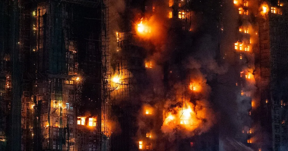 У Гонконзі зросла кількість жертв смертельної пожежі, відомі нові подробиці